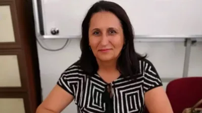 Mersin'in Silifke ilçesinde, motosikletin çarpması sonucu Gülşen Tınas (56) hayatını