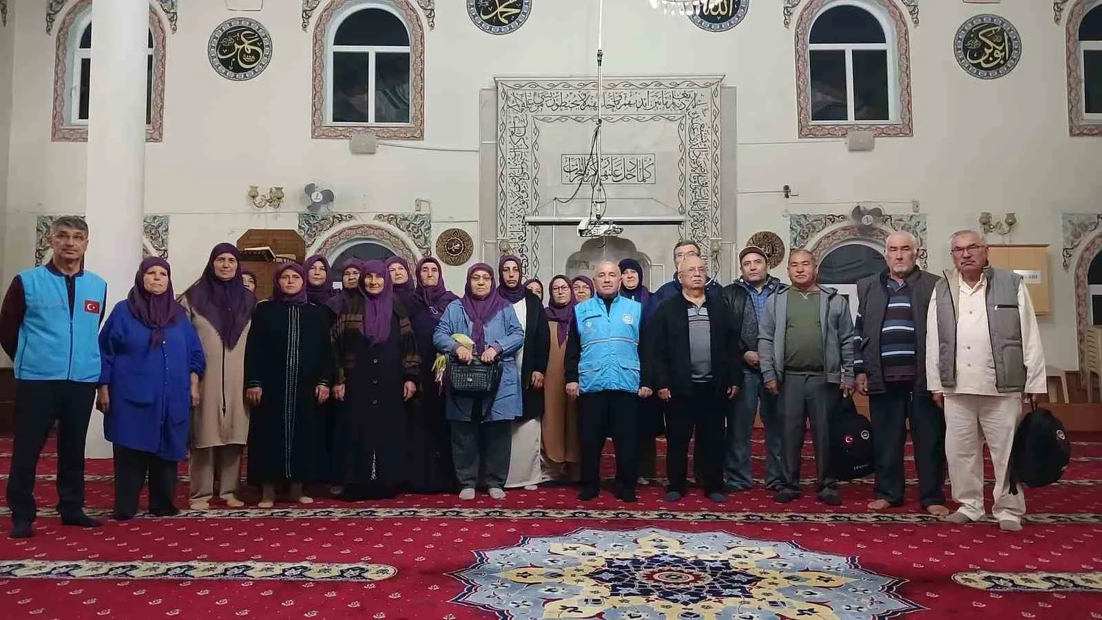 Diyanet İşleri Başkanlığı'nın umre organizasyonu kapsamında, Yatağan'dan yola çıkan 26