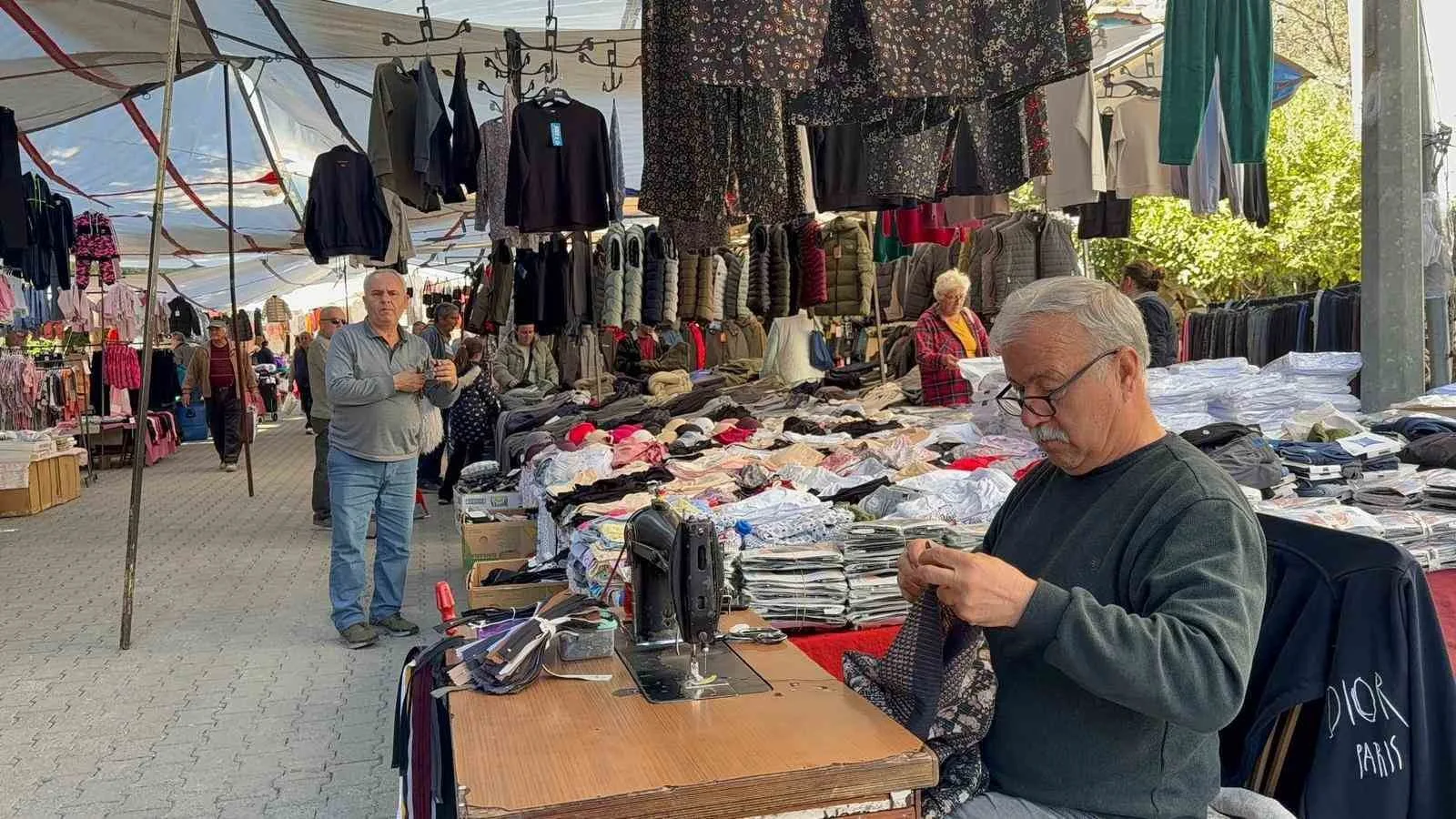 33 Yıldır Datça Pazarı’nın değişmeyen yüzü oldu