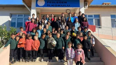 "Okulun Kalbi Kütüphaneler Projesi" kapsamında kardeş okul seçilen Fesleğen İlkokulu