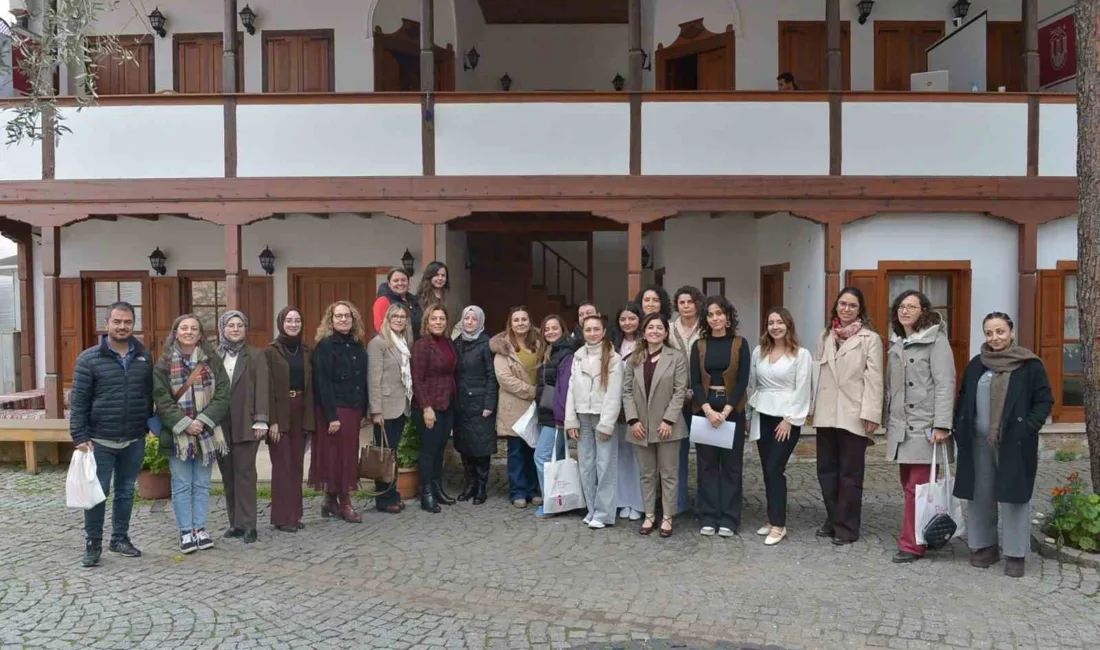 Muğla Sıtkı Koçman Üniversitesi tarafından düzenlenen "Anne ve Babalara Yönelik