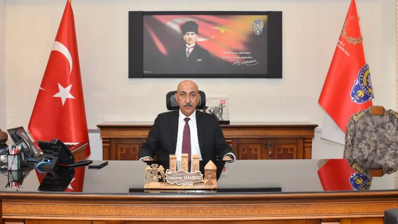 Muğla İl Emniyet Müdürü Süleyman Karadeniz, yayımladığı yeni yıl mesajında