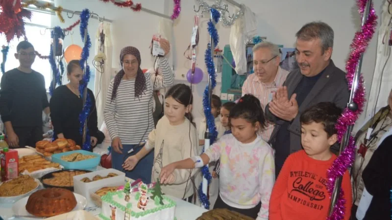 Muğla Eğitim ve Araştırma Hastanesi Talasemi Ünitesi’nde tedavi gören çocuklar