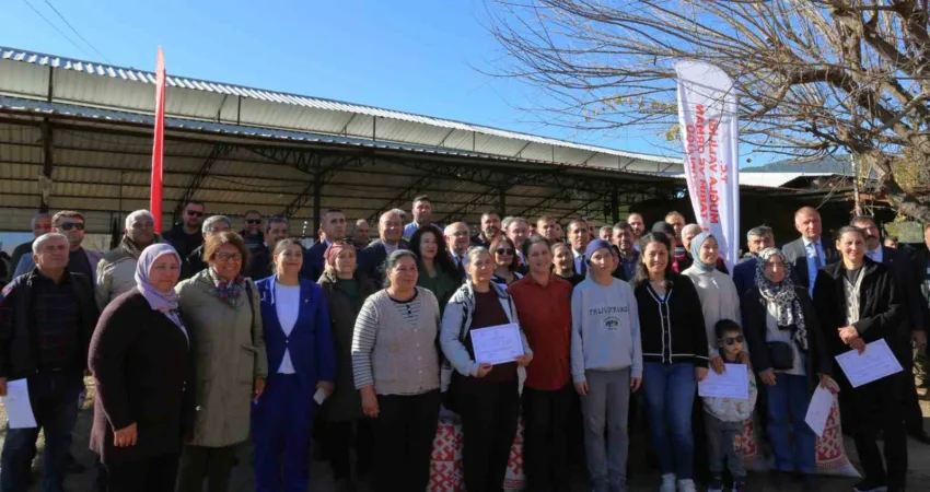 Ortaca Güzelyurt Mahallesi’nde düzenlenen 40 saatlik "Süt Sığırcılığı Sağım Hijyeni