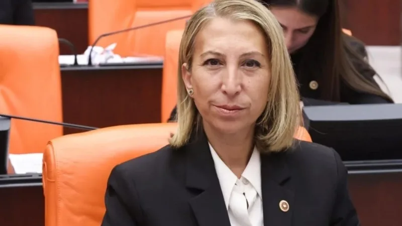 PM Üyesi Seçilen Süreyya Öneş Derici’den Muğla Örgütüne Teşekkür CHP Muğla Milletvekili Süreyya Öneş Derici, Parti Meclisi seçiminde kendisine