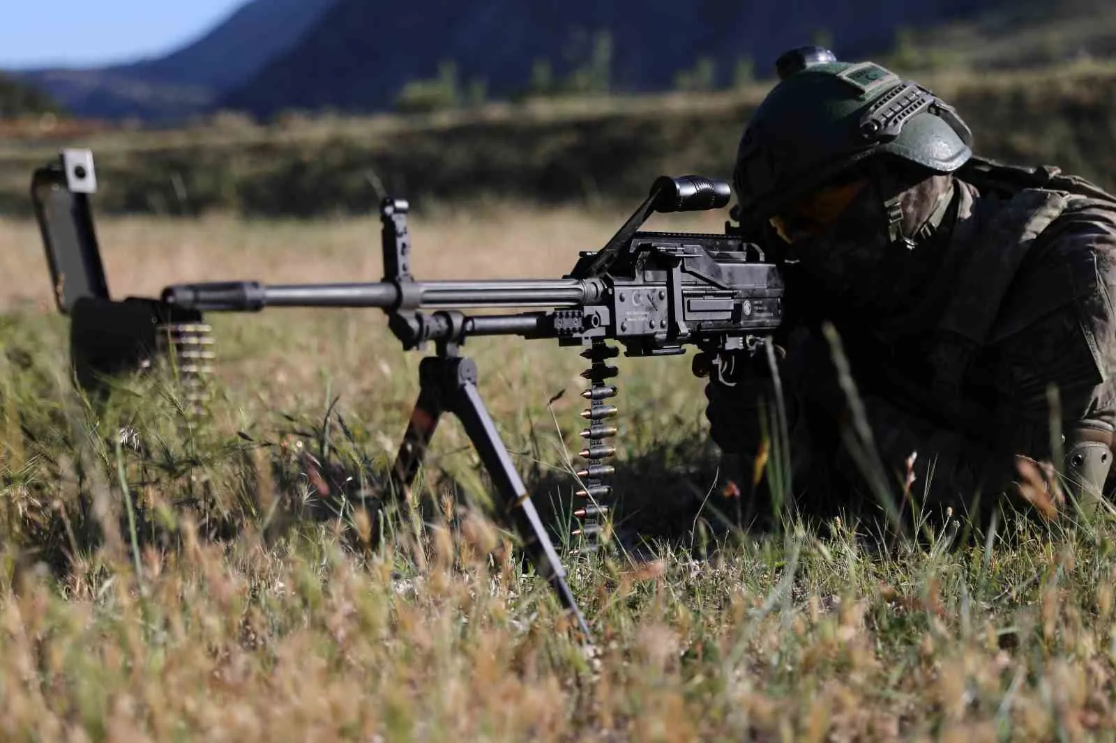 Makine ve Kimya Endüstrisi (MKE) tarafından tamamen yerli ve millî