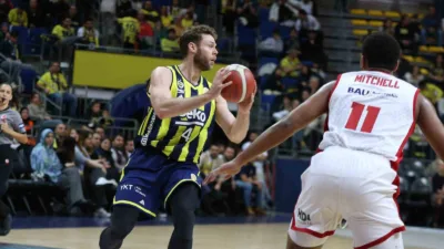 Basketbol Süper Ligi’nin 15. haftasında Bahçeşehir Koleji’ni sahasında 89-58 gibi