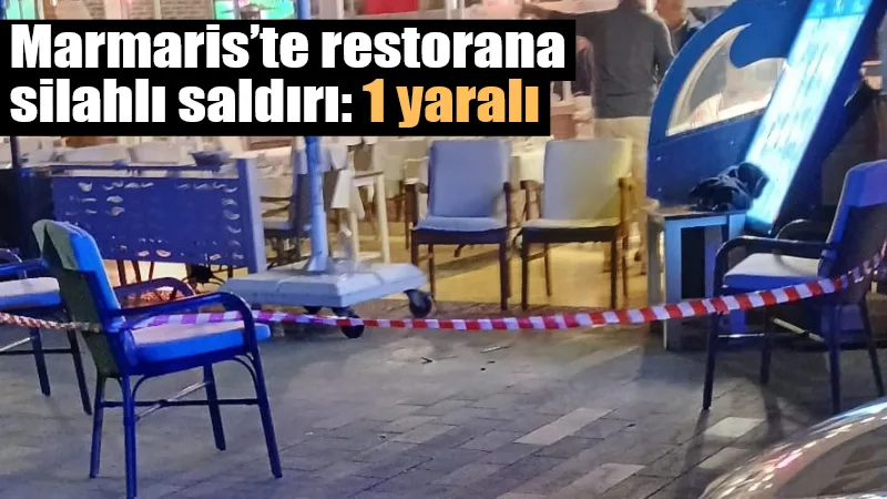 Muğla’nın Marmaris ilçesindeki yat limanında bulunan bir restorana akşam saatlerinde