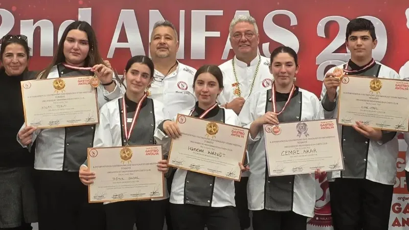 Antalya’da bu yıl 32’ncisi düzenlenen Uluslararası ANFAŞ Gıda Fuarı’na katılan