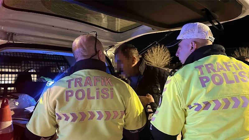 Burdur’da 1,65 promil alkollü yakalanan ve polise "vergilerimle maaş alıyorsun"