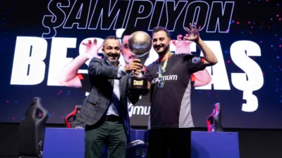 Türk Telekom’un sosyal medya platformu Yaay sponsorluğunda düzenlenen eTürkiye Kupası'nda,