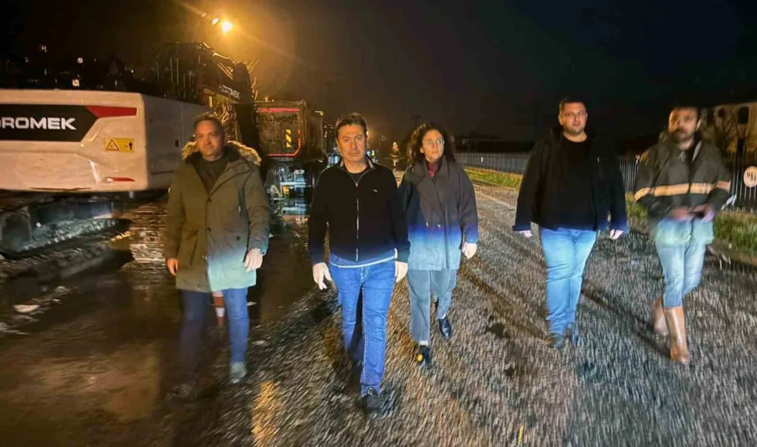 Muğla genelinde etkili olan şiddetli sağanak yağış sonrası MUSKİ ekipleri