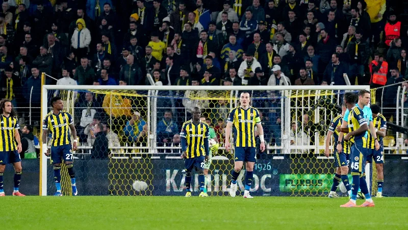 Fenerbahçe, UEFA Avrupa Ligi son 16 turu ilk maçında sahasında