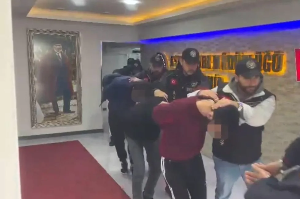 İzmir’in Konak ilçesinde gerçekleşen ve 81 yaşındaki Erdinç Kavut’un ölümüyle