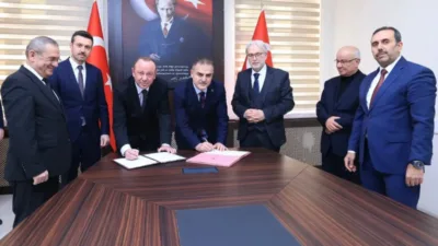 Menteşe’de yapılması planlanan Osman–Nezih Tuna Camii’nin protokolü, Muğla Valiliği’nde düzenlenen