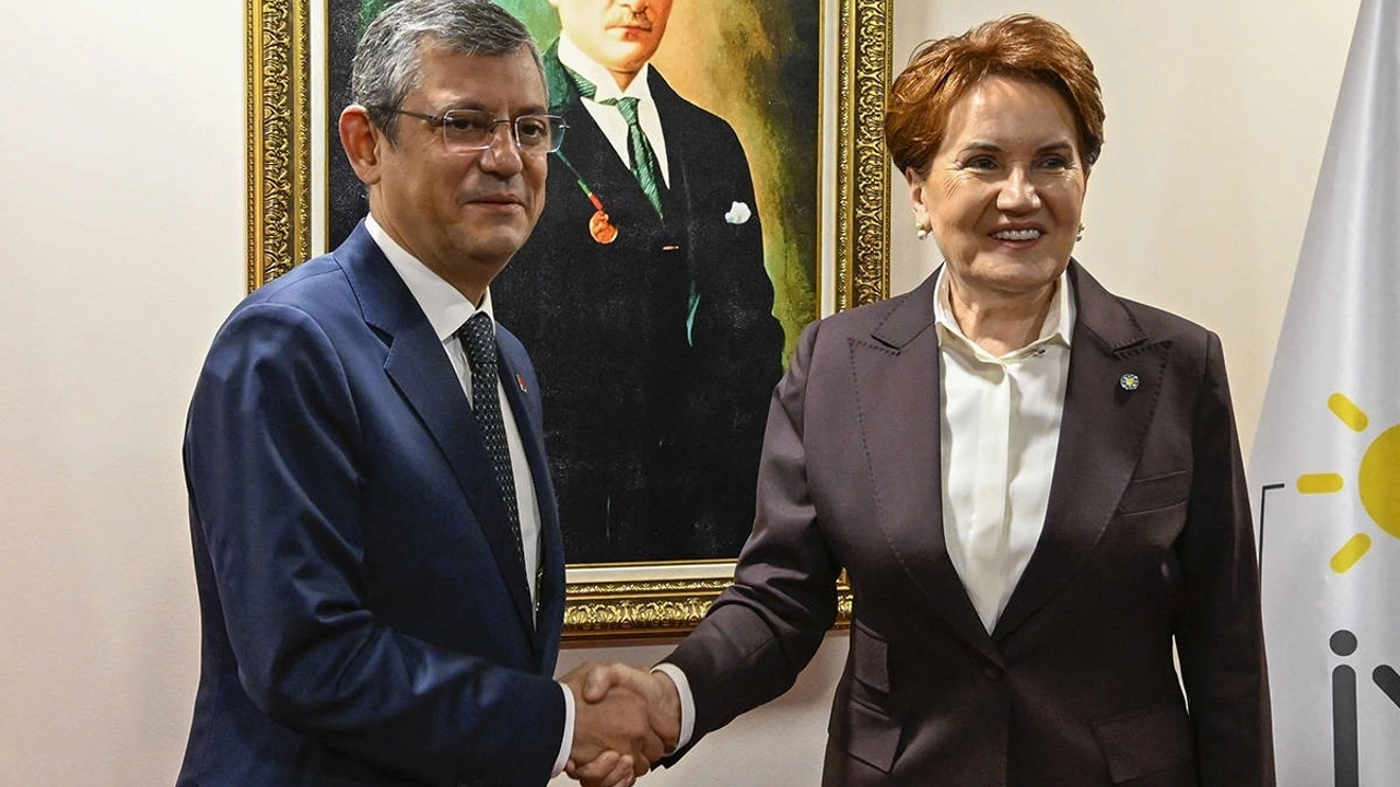 İYİ Parti Genel Başkan Yardımcısı Ayyüce Türkeş Taş, Meral Akşener