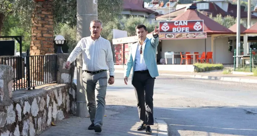 Marmaris Belediye Başkanı Acar Ünlü, Camiavlu Mahallesi’nde incelemelerde bulundu. Mahalle