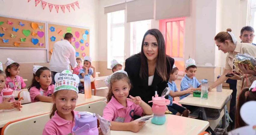 Marmaris’te yeni eğitim öğretim dönemi Şehit Ahmet Benler İlköğretim Okulu’nda