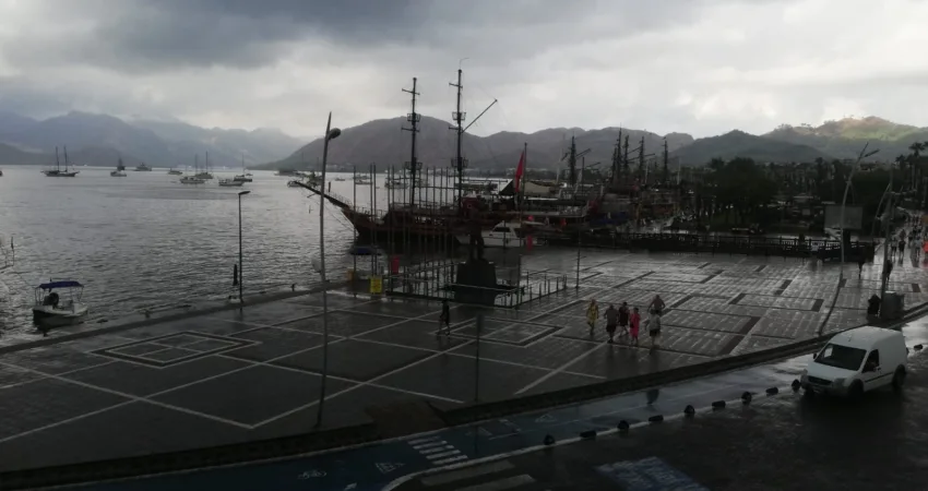 Muğla’nın Marmaris ilçesinde, son yılların en sıcak ve kurak yaz