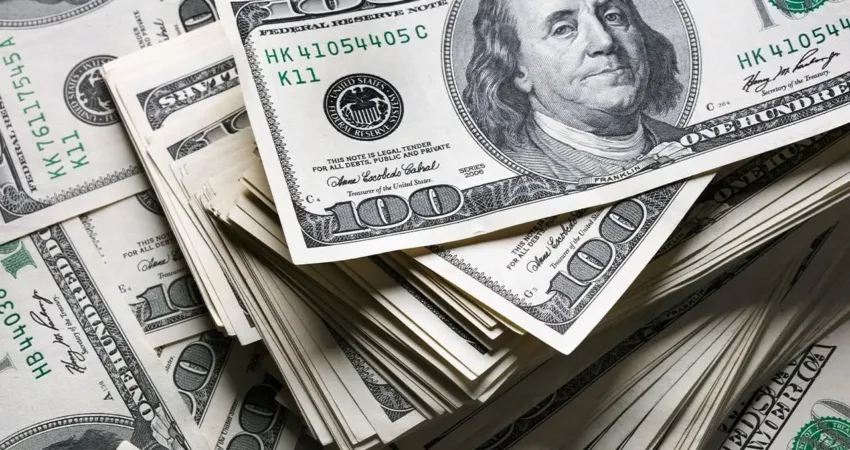 İstanbul serbest piyasada dolar 34,2250 liradan, avro 37,1390 liradan güne