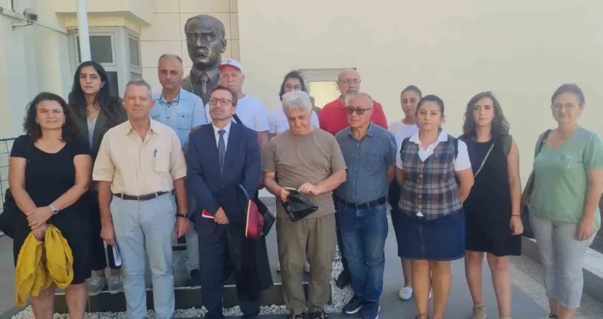 Muğla’nın Bodrum ilçesinde Aile Hekimi Mustafa Hürkal Tezvar’ın görevi başındayken