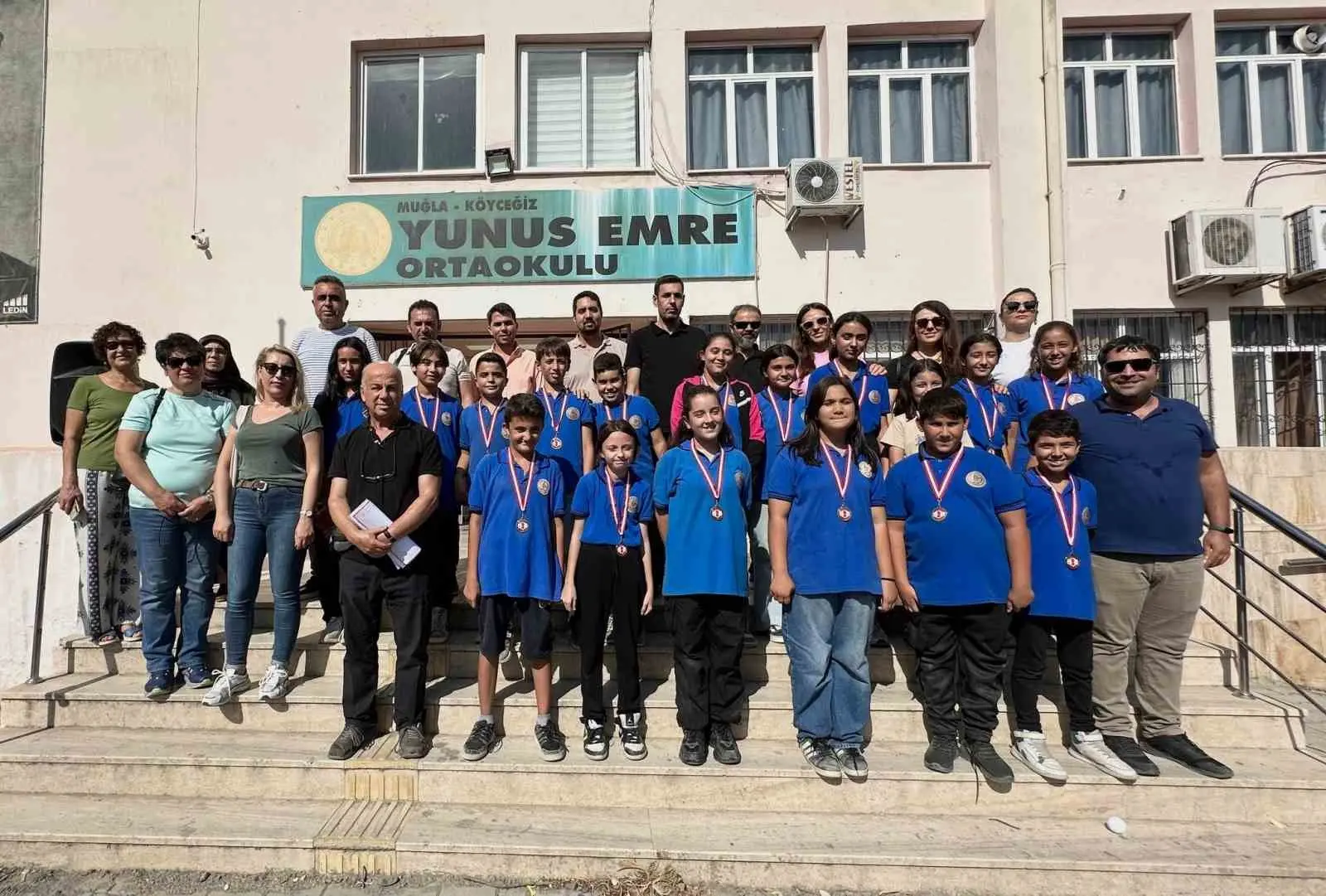 Muğla’nın Köyceğiz ilçesinde Türk Kızılay Güney Ege Bölge Kan Merkezi