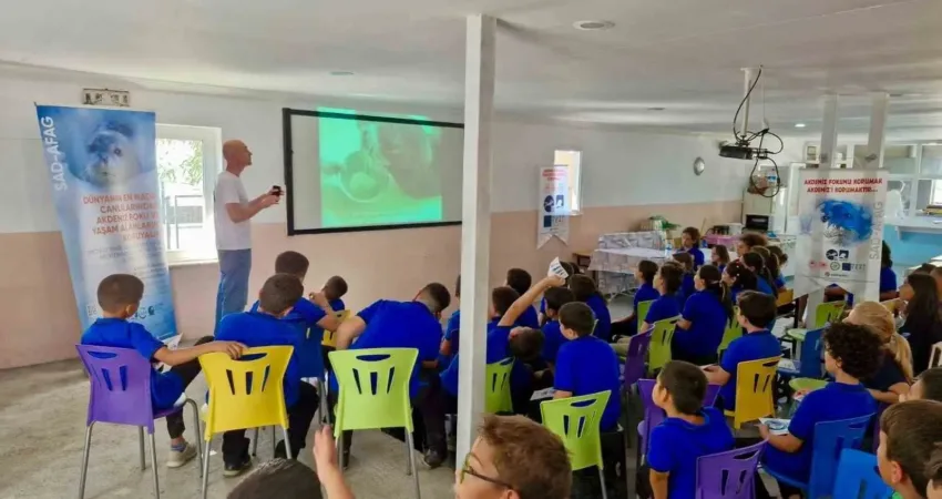 Muğla’nın Köyceğiz ilçesi Yunus Emre Ortaokulu’nda Sualtı Araştırmaları Derneği (SAD)