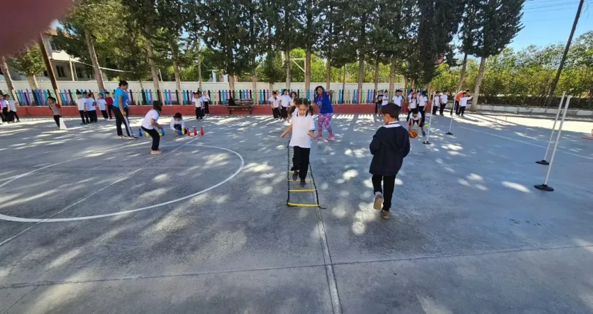 Amatör Spor Haftası etkinlikleri kapsamında, Seydikemer İlçesi’nde bulunan Kadıköy İlkokulu