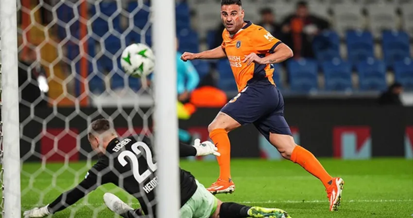 Başakşehir, UEFA Konferans Ligi 5. hafta maçında Almanya'nın Heidenhem takımını
