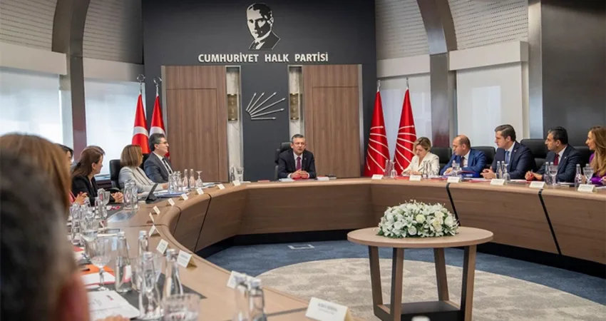 CHP Merkez Yönetim Kurulu (MYK), asgari ücret gündemiyle Genel Başkan