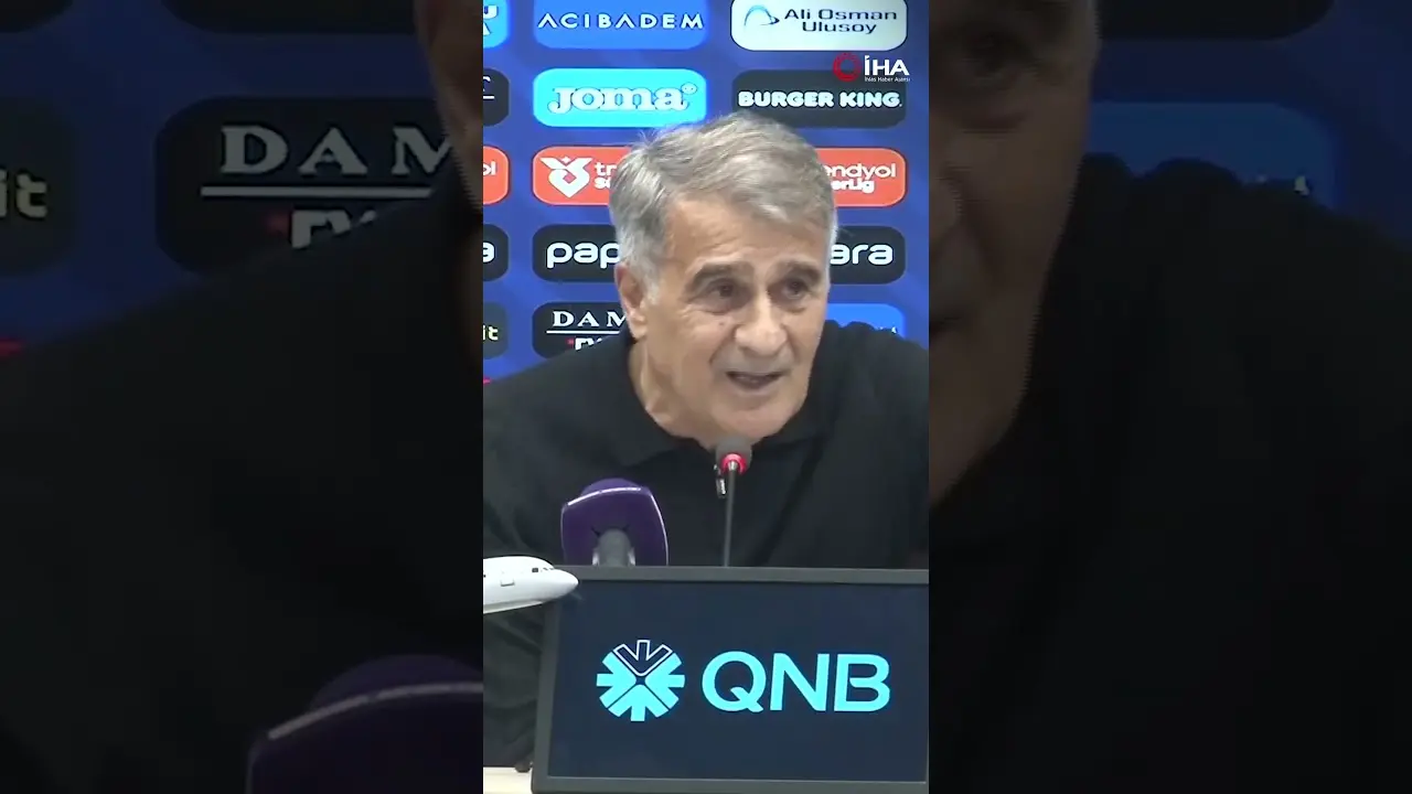 Trabzonspor Teknik Direktörü Şenol Güneş, Bodrum FK Teknik Direktörü Volkan