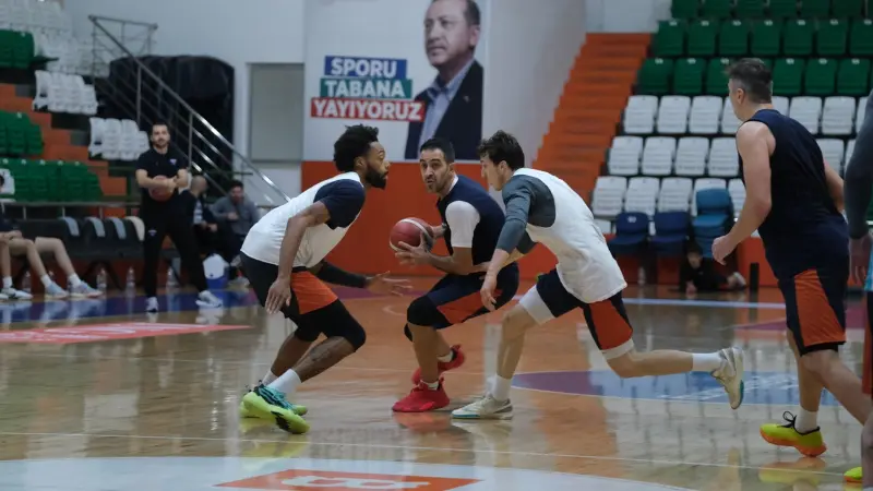 Türkiye Sigorta Türkiye Basketbol Ligi’nde ikinci yarı heyecanı tüm hızıyla