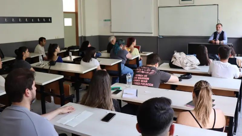 Muğla Gazeteciler Cemiyeti Başkanı Süleyman Akbulut, Muğla Sıtkı Koçman Üniversitesi