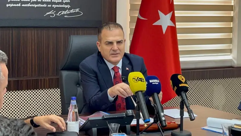 Muğla Valiliği’nde düzenlenen güvenlik ve asayiş toplantısında konuşan Vali İdris