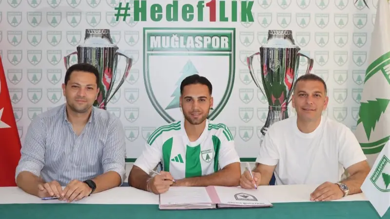Muğlaspor, geçtiğimiz sezon savunmadaki performansıyla beğeni toplayan Sırat Yeşilördek ile