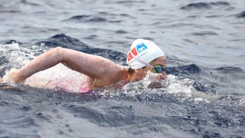 Milli yüzücü Bengisu Avcı, Ocean's 7 hedefi doğrultusunda Tsugaru Kanalı'nda