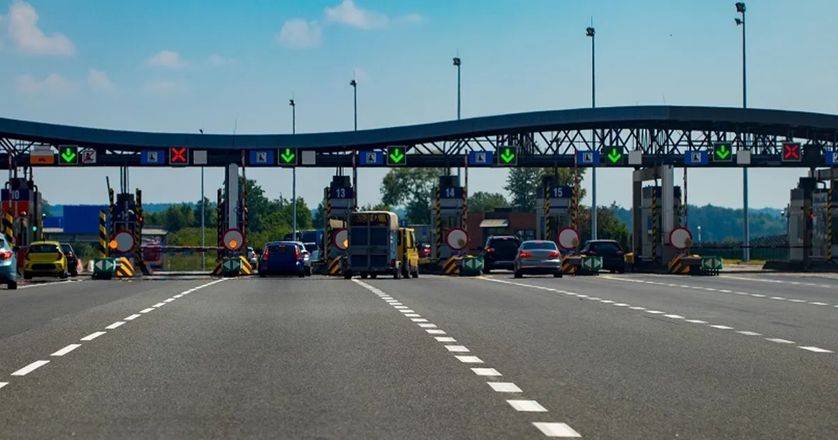 Dijitalleşmeyle birlikte kamu hizmetlerine erişimin kolaylaşmasını fırsat bilen dolandırıcılar bu