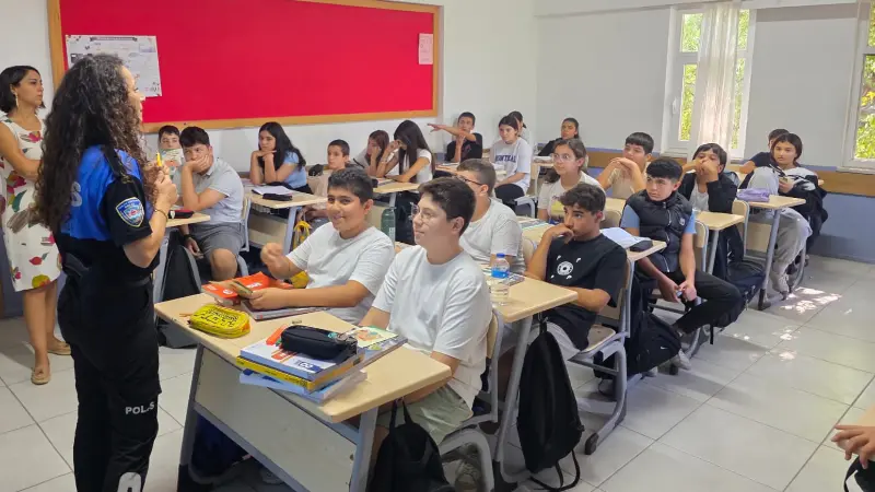 Dalaman İlçe Emniyet Müdürlüğü Toplum Destekli Polislik ekipleri, Çiftlik Ortaokulundan