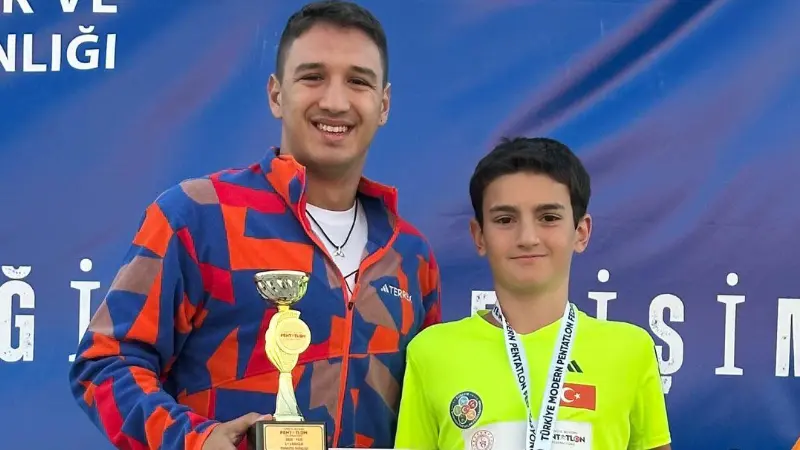 Muğlalı sporcu Kerem Batur, Ankara’da düzenlenen Pentatlon Türkiye Şampiyonası’nda U13
