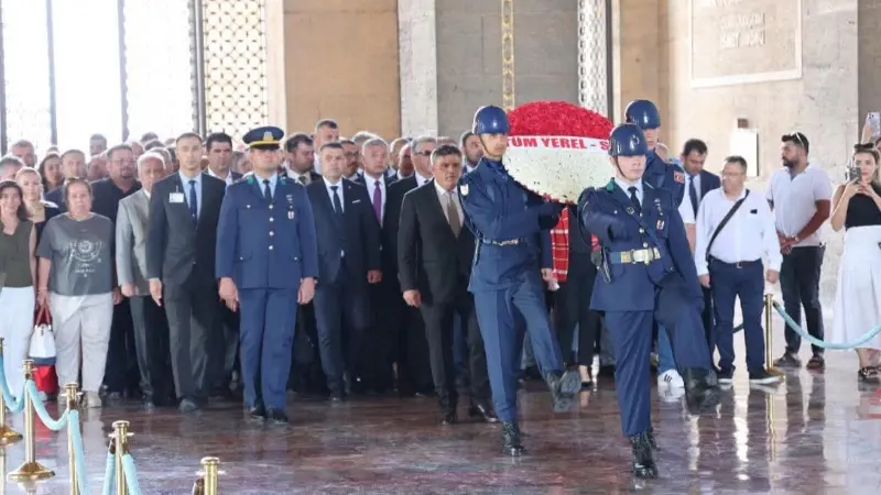 Tüm Yerel-Sen Genel Başkanı Mücahit Dede ve beraberindeki heyet, sendikanın