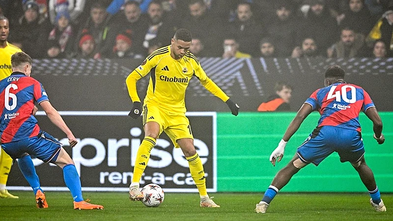 Fenerbahçe, Viktoria Plzen deplasmanından 1 puanla döndü