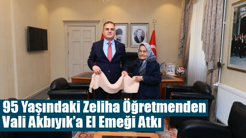Muğla’nın Menteşe ilçesinde yaşayan 95 yaşındaki emekli öğretmen Zeliha Korkmaz,