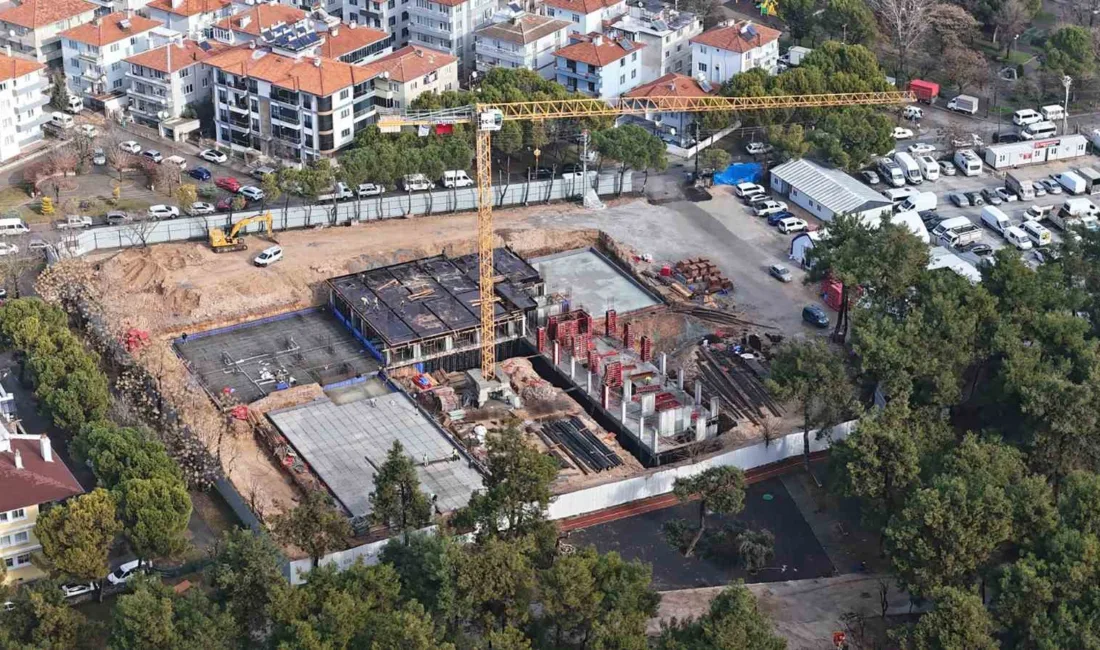 Muğla Büyükşehir Belediyesi tarafından depreme dayanıksız olduğu için yıkılan ve