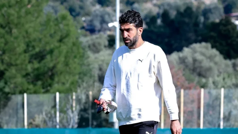 Trendyol 1. Lig ekibi Bodrum FK’da Teknik Direktör Burhan Eşer,