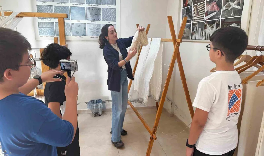 Fethiye Bilim ve Sanat Merkezi öğrencileri, "Gelenekten Geleceğe; Dastarın Dijital