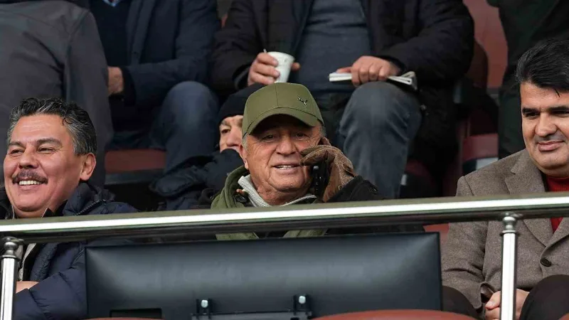 Teknik Direktör Fatih Terim, Trendyol 1. Lig’in 18. haftasında oynanan