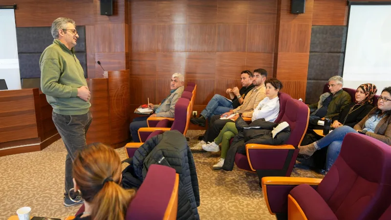 FTSO Akademi tarafından düzenlenen ‘Yapay Zeka ile İş Dünyasında Dönüşüm’