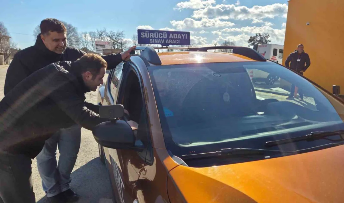 Muğla İl Milli Eğitim Müdürü Emre Çay, Ula ilçesindeki direksiyon