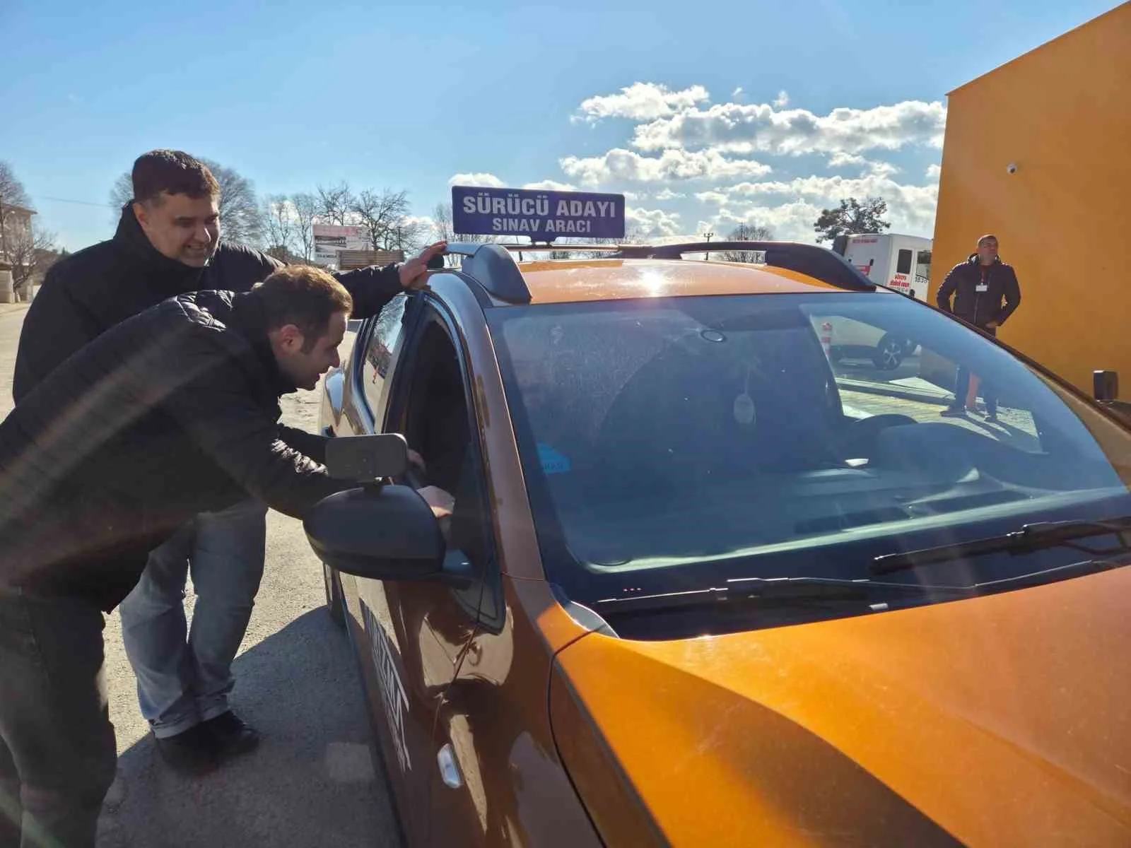 Muğla İl Milli Eğitim Müdürü Emre Çay, Ula ilçesindeki direksiyon