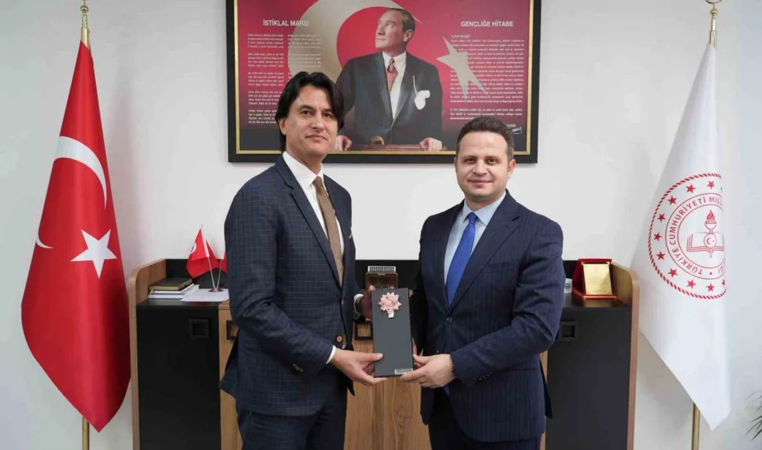 Muğla İl Milli Eğitim Müdürü Emre Çay, Köyceğiz ilçesine gerçekleştirdiği